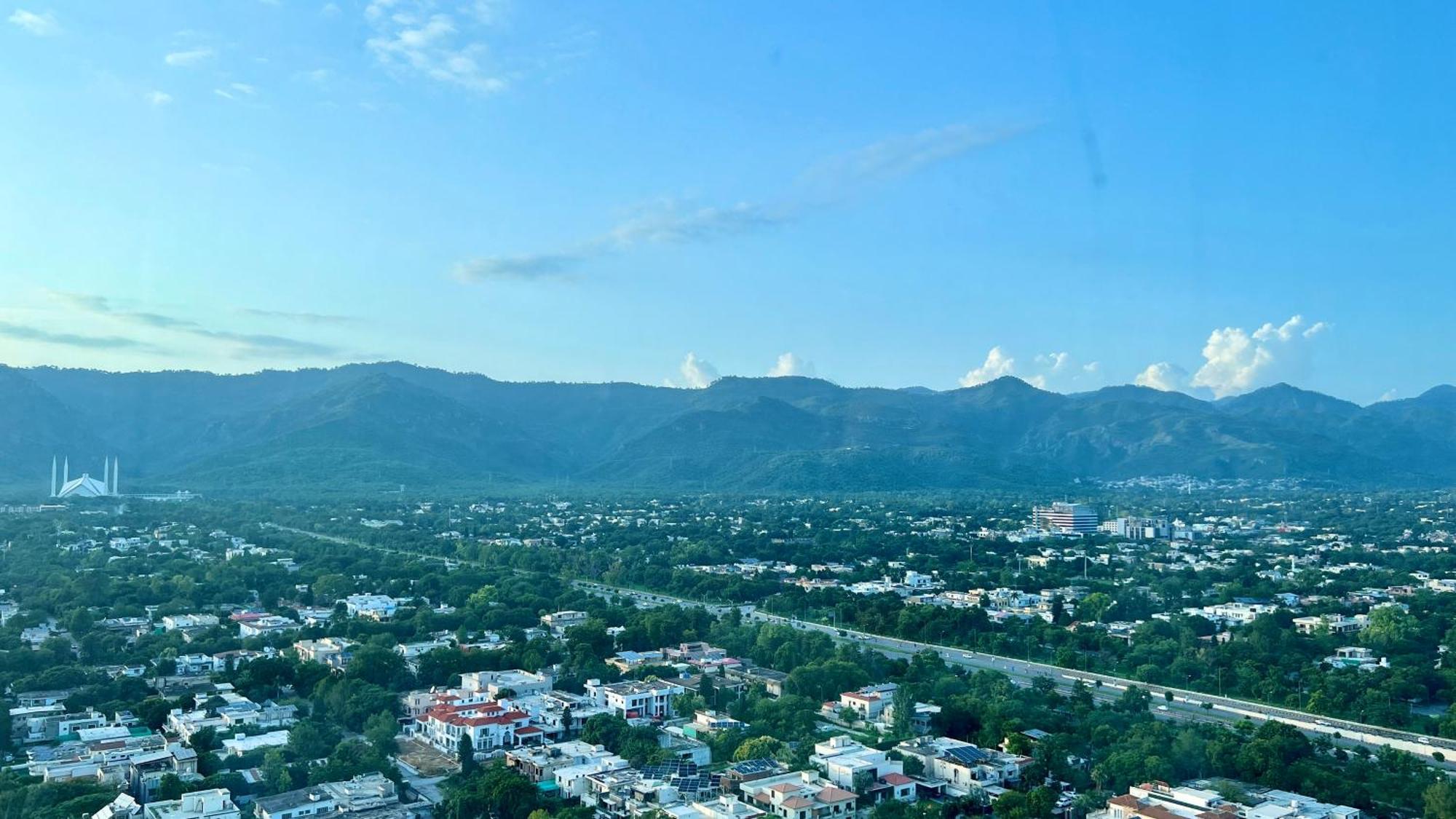 Centaurus Apartment Islamabad Exterior photo